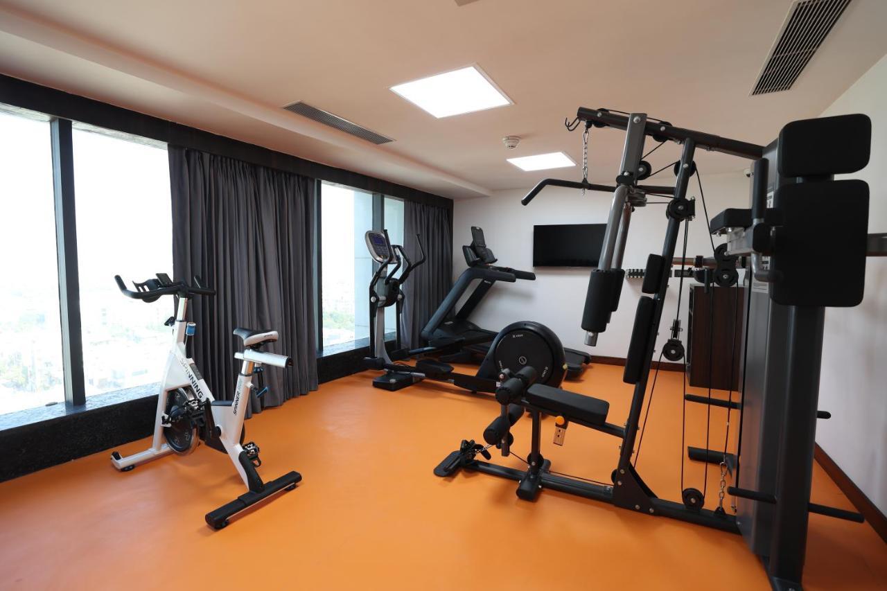 Holiday Inn Express & Suites Jaipur Gopalpura Exterior photo