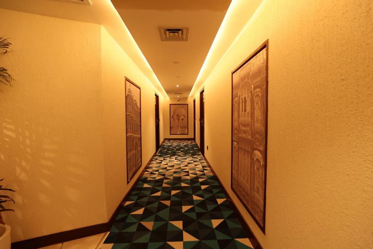 Holiday Inn Express & Suites Jaipur Gopalpura Exterior photo